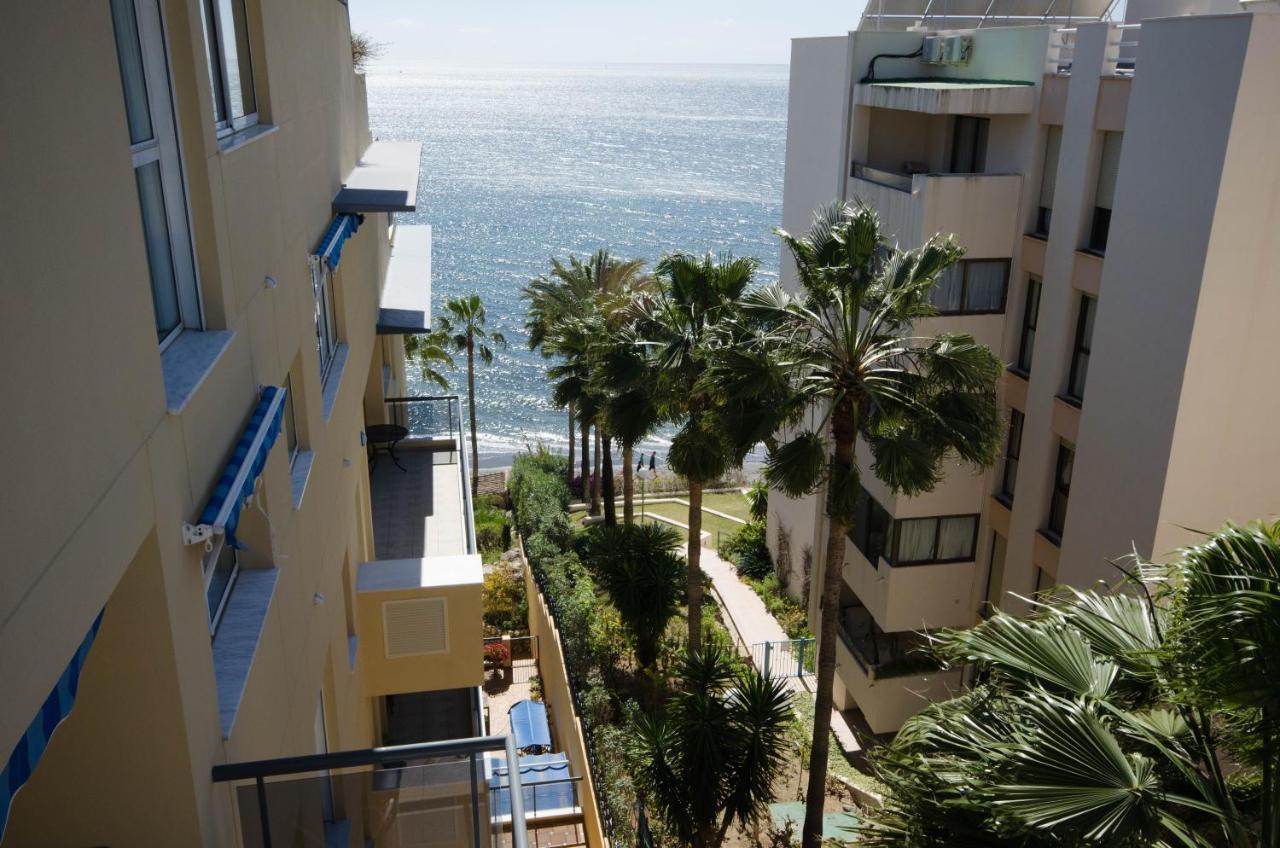 El Coral Apartment - First Beach Line Estepona Zewnętrze zdjęcie